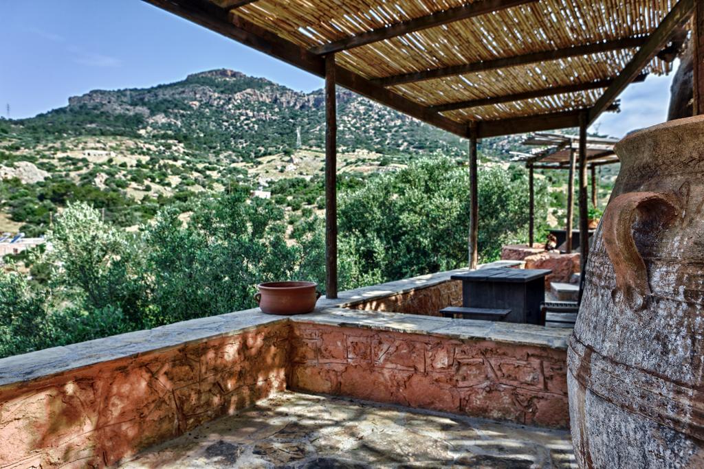 Aspros Potamos Aparthotel Makrýgialos Rom bilde